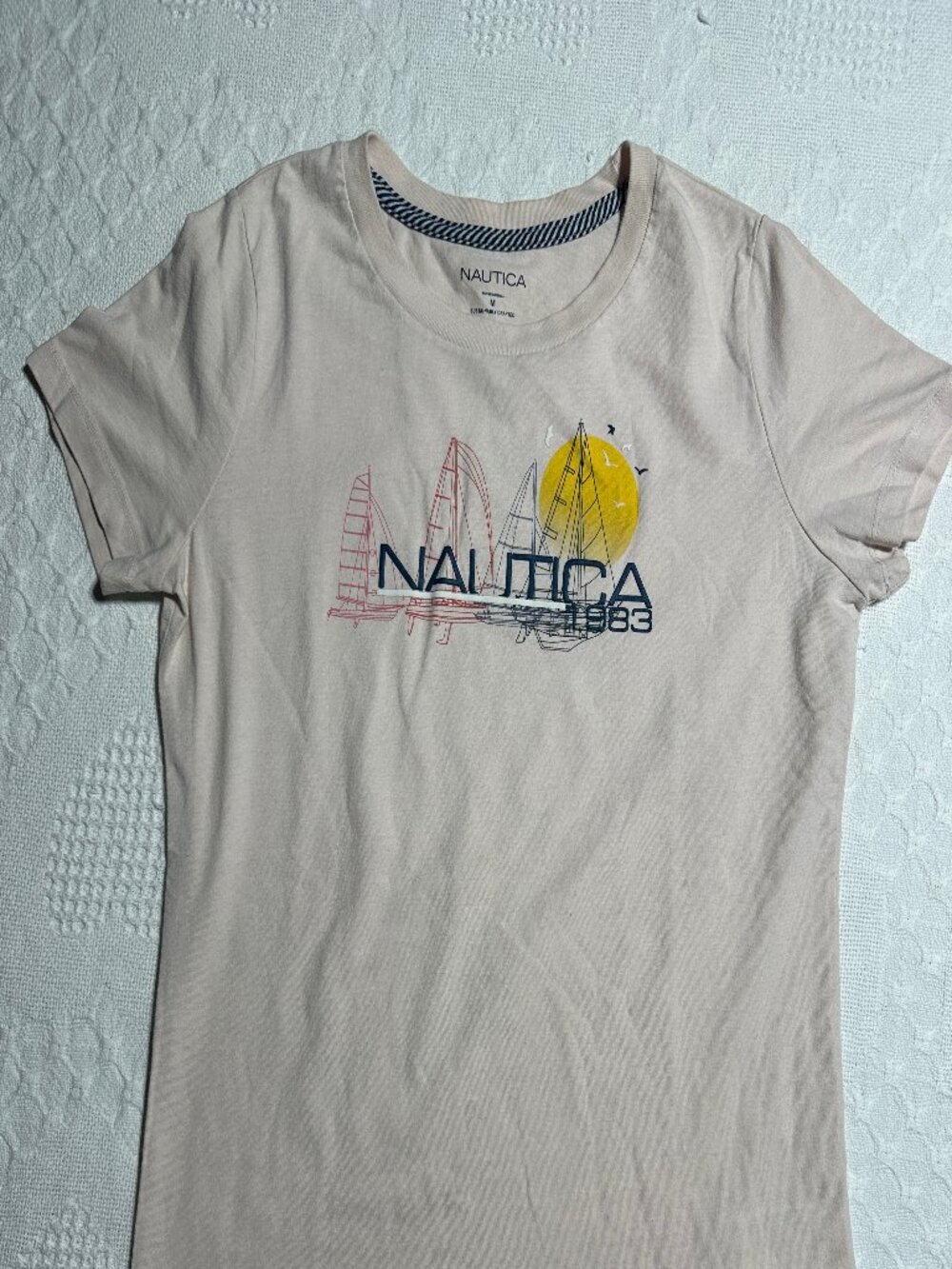 Nautica Women’s M Sailboat Graphic T Shirt Beige Coastal Nautical Cotton Blend